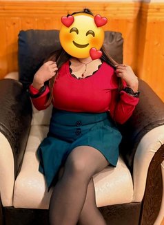 Independent House Wife - puta in New Delhi Photo 21 of 23