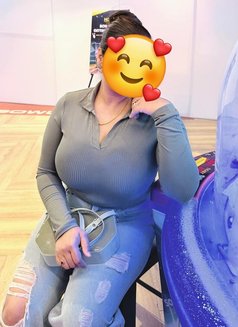 Independent House Wife - puta in New Delhi Photo 22 of 23