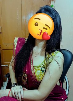 Independent House Wife - escort in Bangalore Photo 7 of 22
