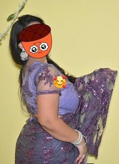 INDEPENDENT HOUSE WIFE ♥ 30 - escort in Gurgaon Photo 19 of 20