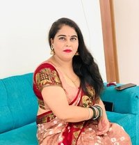 Independent House Wife's Real Meet - escort in Pune