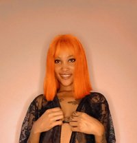 Independent incall or outcall available - escort in Gurgaon