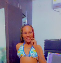 Independent incall or outcall available - puta in Gurgaon Photo 9 of 10