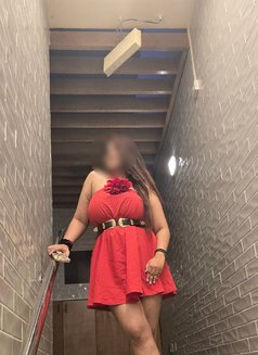 Independent Anannya Plus size curv model - escort in Dubai Photo 5 of 16