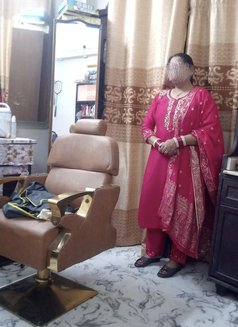 Independent - escort in Gurgaon Photo 3 of 3