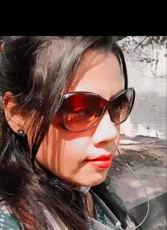 Lovely - escort in Kolkata Photo 2 of 5