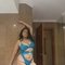 Janvi Independent Indian Roleplay girl - puta in Dubai Photo 4 of 16