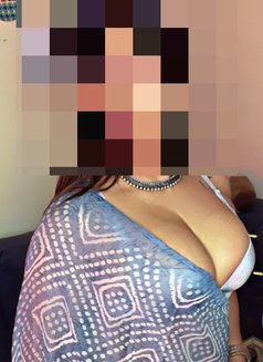 INDEPENDENT INSTA GLAM VIP MOMENTS 🩷 - escort in New Delhi Photo 8 of 9