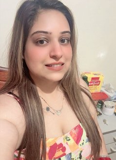 Independent Ishablr Vibes - puta in Bangalore Photo 1 of 2