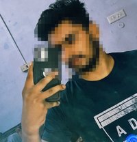 Independent John for Girls - Male escort in Dubai