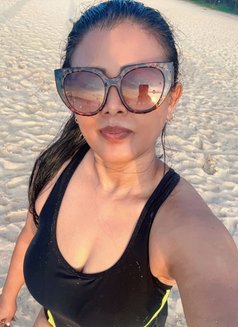 Independent Kavya Available - escort agency in Chennai Photo 2 of 6