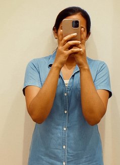 Independent Kerala Girl (Outcall)🫦 - escort in Dubai Photo 1 of 1