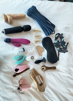 Independent/Kinky/Fetish/GFE/Dom - escort in Dubai Photo 14 of 15