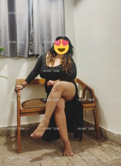Curvy Independent Lady - puta in New Delhi Photo 25 of 25
