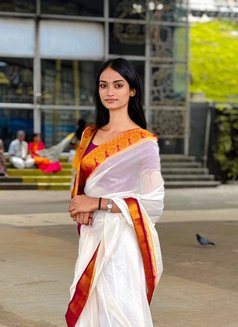 Independent lasya - escort in Hyderabad Photo 4 of 4