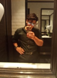 Independent Male, Erotic HolicBoy here - Male escort in Mumbai Photo 9 of 9