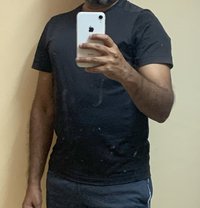Independent Male for Working Women - Acompañantes masculino in Bangalore