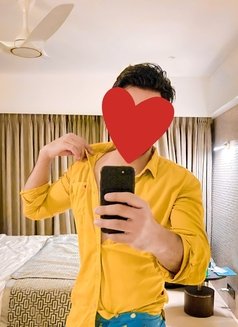 Independent Male, Masseuser ☘️ - Male companion in Mumbai Photo 6 of 9