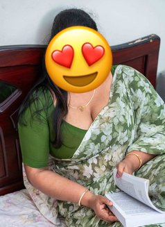 Independent Mallu Available - escort in Dubai Photo 2 of 6