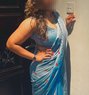 Sexy Independent Mature Corporate Girl - puta in Pune Photo 1 of 3