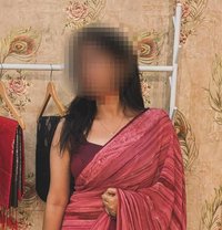 Independent Mature Corporate Girl - escort in Pune