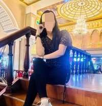 Independent meet gf experience ,webam - escort in Kochi Photo 1 of 3