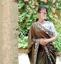 Independent meet gf experience ,webam - escort in Kochi Photo 2 of 3