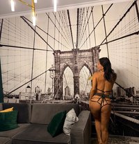 Independent Milf in Business Bay 🤗 - escort in Dubai