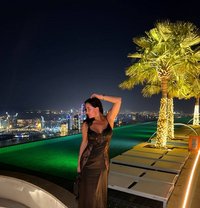 Independent Milf in Business Bay 🤗 - escort in Dubai