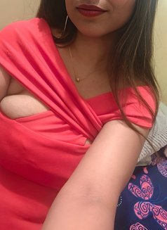 Independent Mistress Here - Transsexual dominatrix in Gurgaon Photo 4 of 6