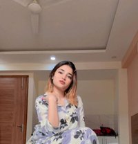 BEST GIRL BHUMIKA INDEPENDENT (OWO GFE) - puta in Mumbai Photo 4 of 6
