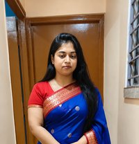 Independent Muslim Girls Available for S - escort in Bangalore