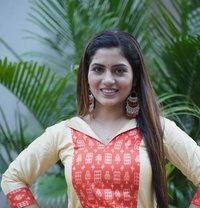 Independent Nidhi Cam Show and Reel Meet - escort in Gurgaon