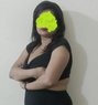 Independent Nidhi - escort in New Delhi Photo 2 of 4