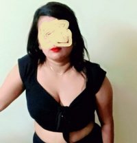 Independent Nidhi - escort in New Delhi