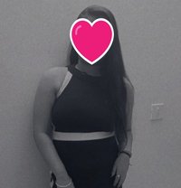 Independent Nidhi - puta in New Delhi Photo 3 of 3