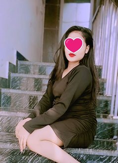 Independent Nidhi - escort in New Delhi Photo 5 of 5