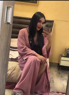 Independent Nuru Gel massage Specialist - escort in Muscat Photo 4 of 7