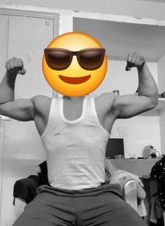 Fuckk Massage Services for Ladies - Male escort in New Delhi Photo 4 of 4