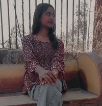 Priya cam session 🤍4 - escort in Kozhikode