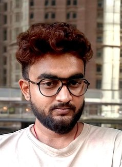 Independent(professional) Male Escort - Male escort in Kolkata Photo 1 of 2