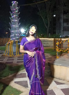Independent Queen - escort in Bangalore Photo 5 of 7