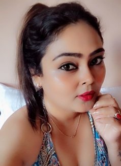 Independent (real meet & webcam) - escort in Kolkata Photo 2 of 5