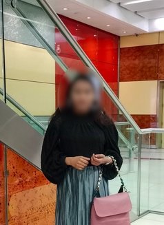 Independent Residence Kerala Girl O/call - puta in Dubai Photo 1 of 3