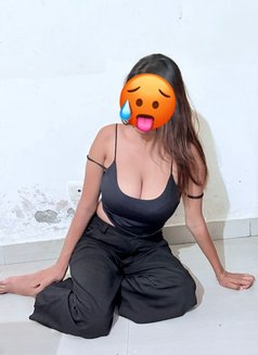 Independent Ritika Cam Only - escort in Mumbai Photo 2 of 4