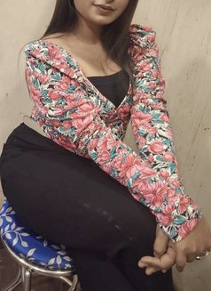 Independent Riya - puta in Hyderabad Photo 1 of 5