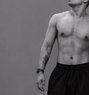 Independent Rohan - Acompañantes masculino in New Delhi Photo 3 of 5