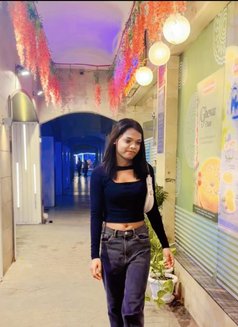 Independent Roohi - escort in New Delhi Photo 15 of 15