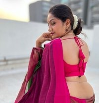 Independent Sanika Cam Show / Reel Meet - puta in Gurgaon