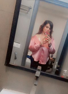 Indian & Russian Girls Cod - escort in Gurgaon Photo 1 of 4